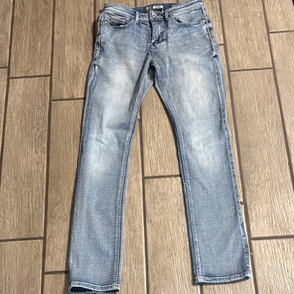 BKE Men's Light Blue Straight Jeans